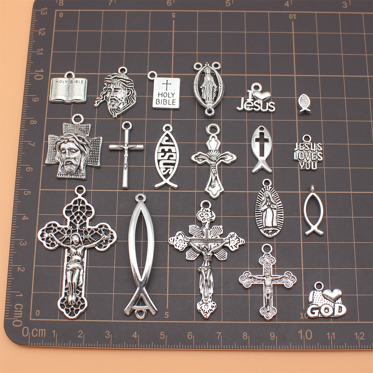 Vintage Fashion Theme - 150Pcs/Bag 18 Styles Antique Silver Color