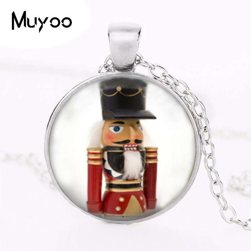 Christmas Jewelry Nutcracker N - مراجعة Vintage Fashion Toys وسعره