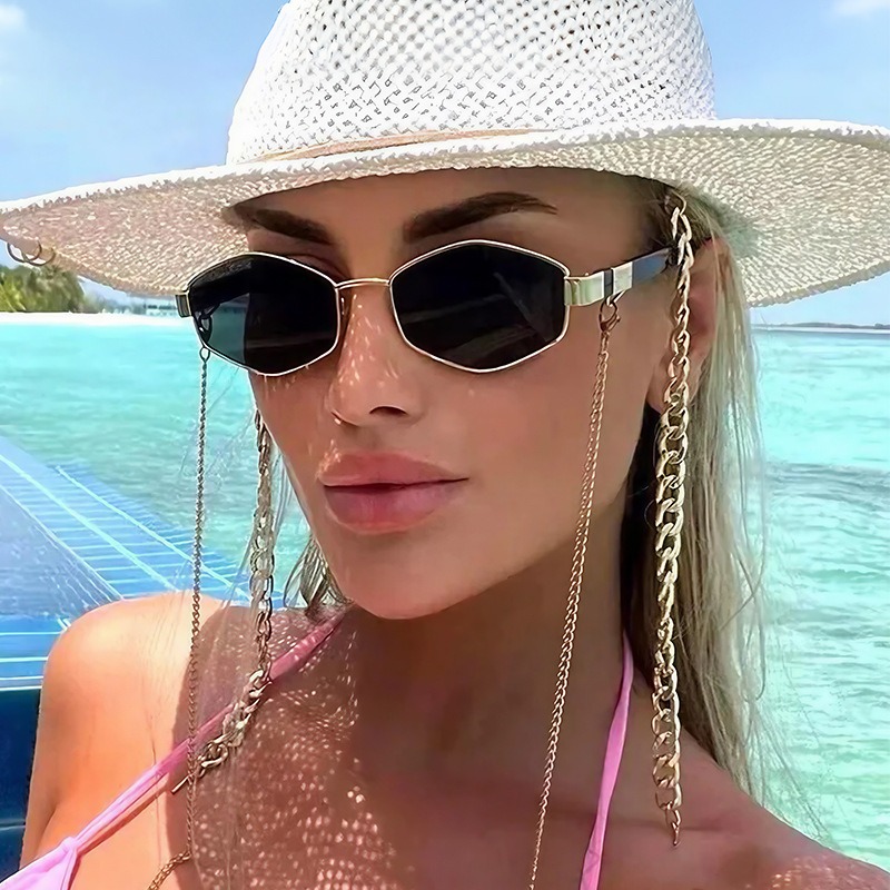 New Vintage Rhombus Sunglasses - مراجعة Vintage Fashion Influencer وسعره