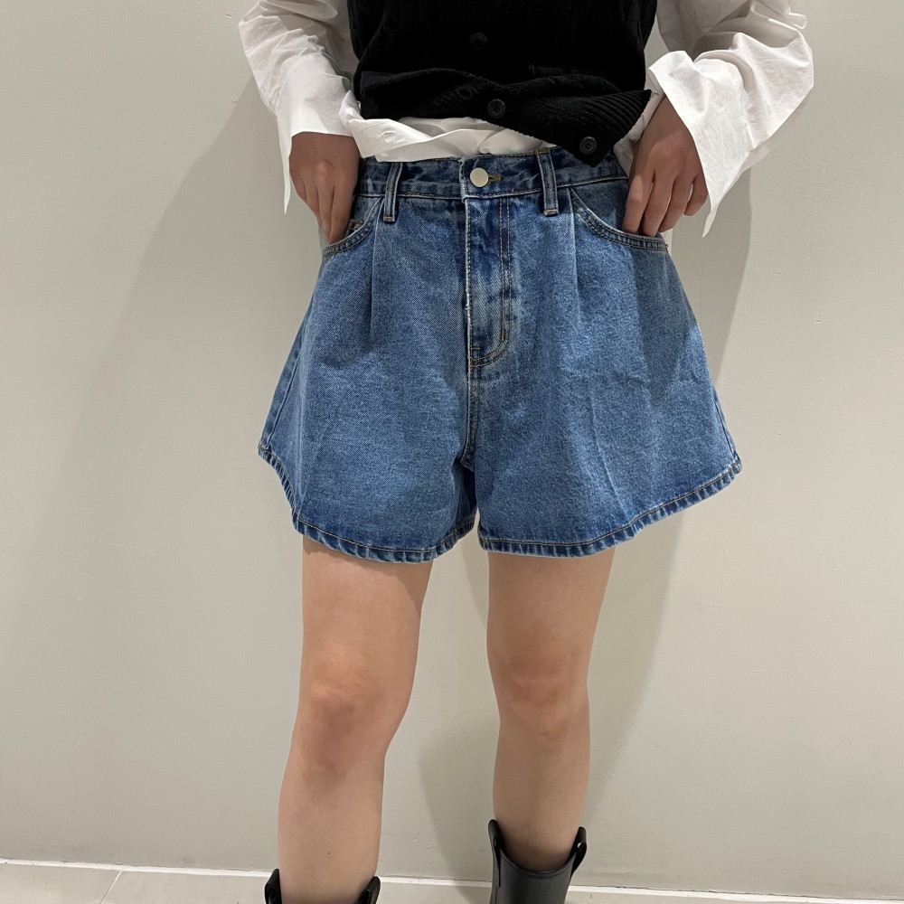 High Waist Denim Shorts Minima - مراجعة Vintage Fashion Influencer وسعره