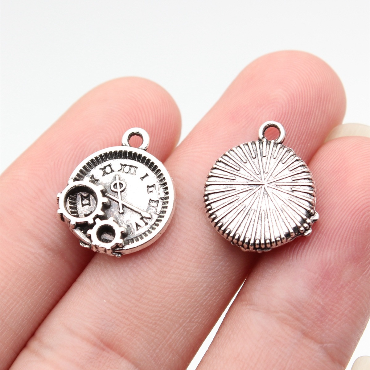 WYSIWYG 10pcs 16x14mm 2 Colors - مراجعة Vintage Fashion Theme وسعره