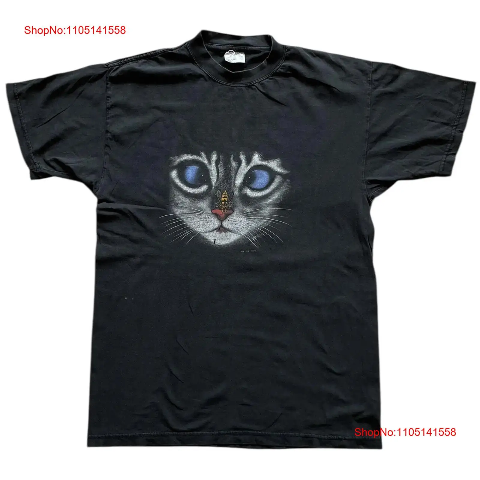 Vintage 90s Cat T Shirt Large  - مراجعة Vintage Fashion London وسعره