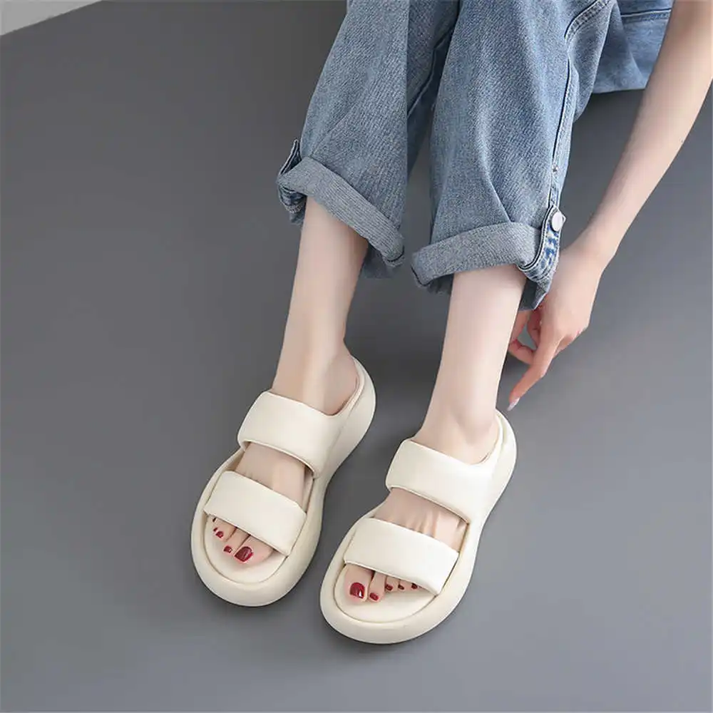 Size 39 Strips Summer Shoes Sa - مراجعة Vintage Fashion Outlet وسعره
