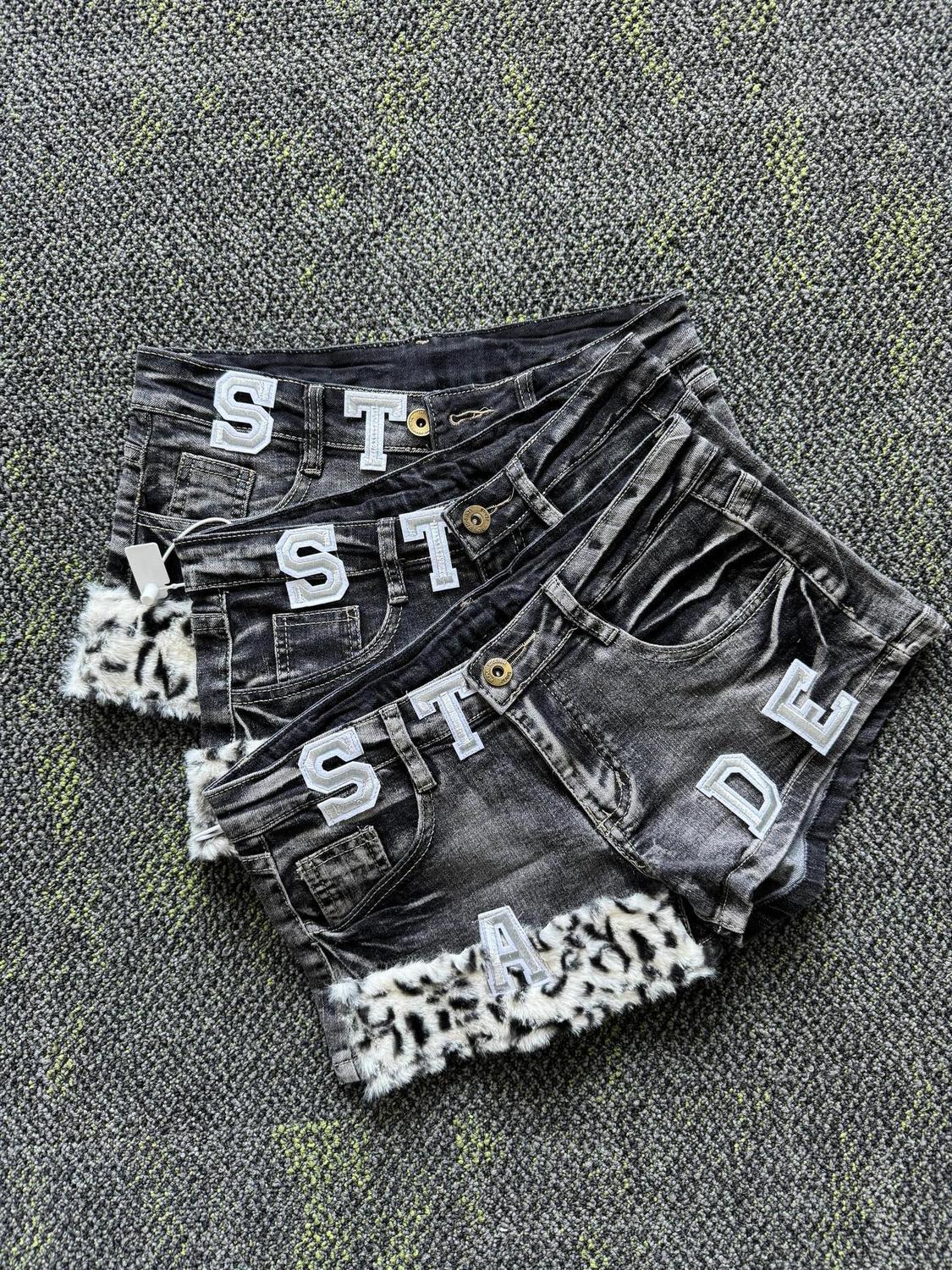 Y2k Embroidered Patch Denim Sh - مراجعة Vintage Fashion Jeans وسعره